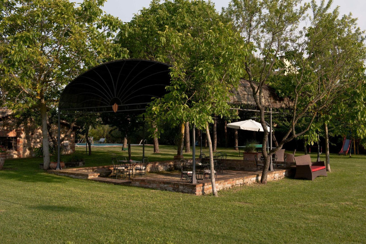 Sarna Residence