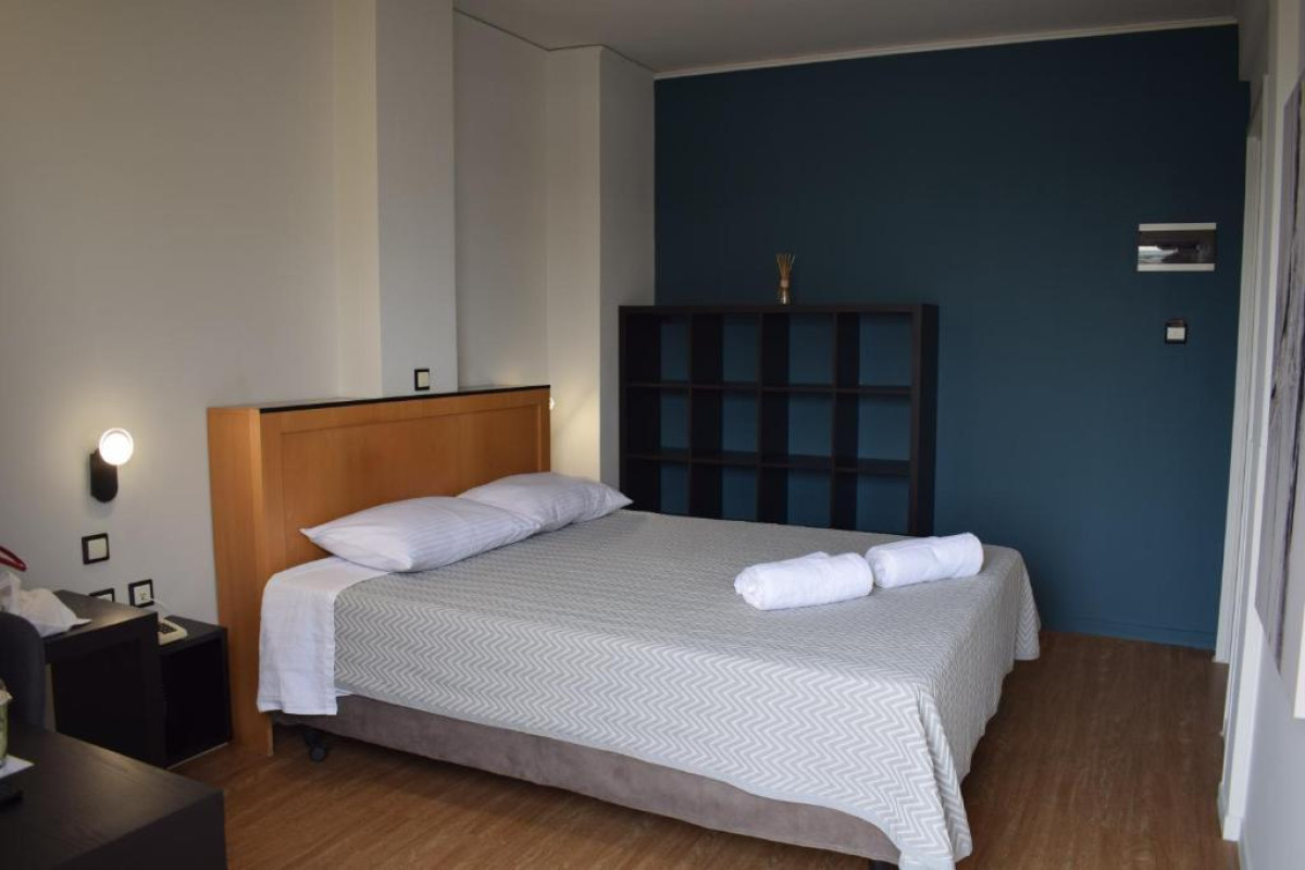 Savoy Hotel Piraeus