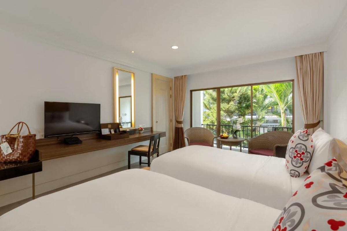 Sawaddi Patong Resort & Spa by Tolani