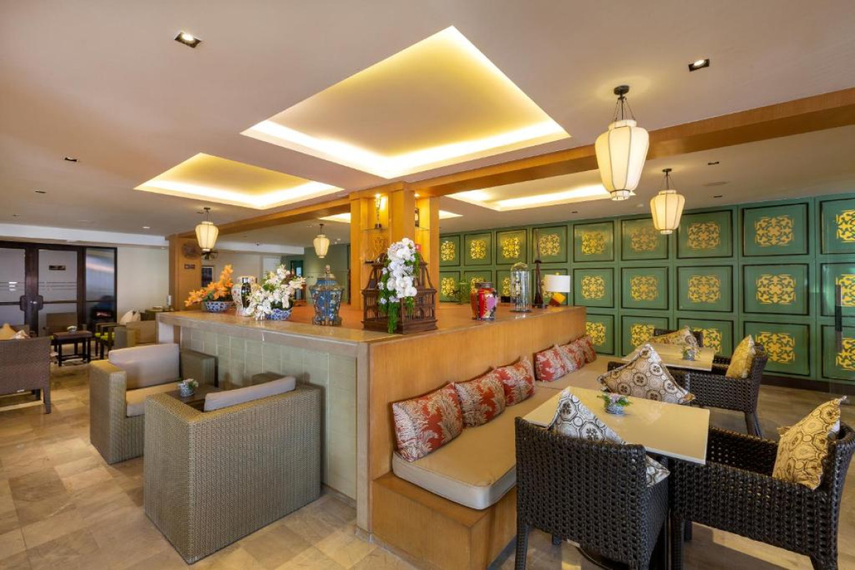 Sawaddi Patong Resort & Spa by Tolani