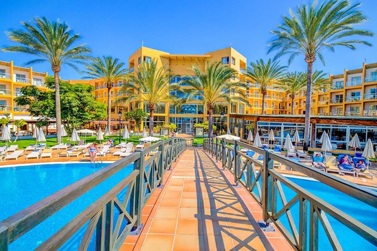 SBH COSTA CALMA BEACH RESORT