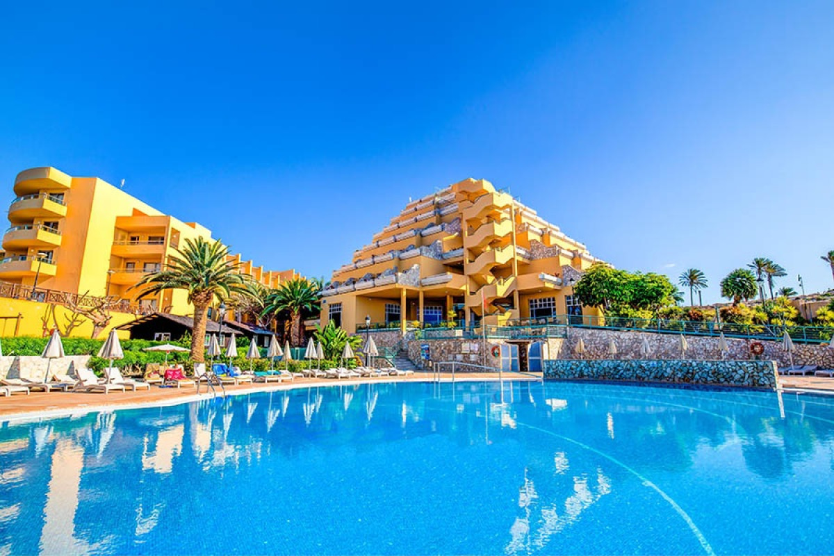 SBH COSTA CALMA BEACH RESORT