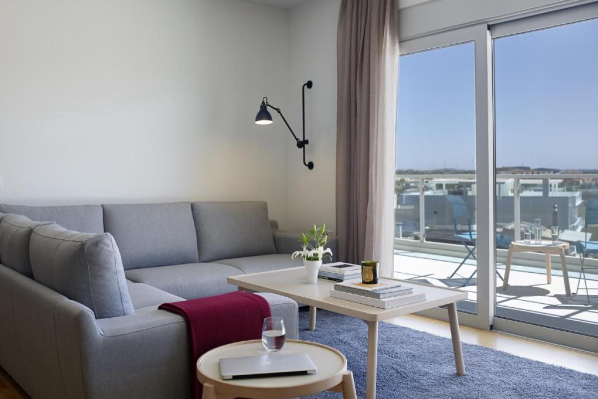 Scale Suites