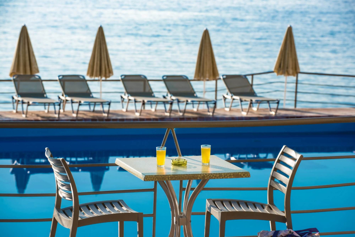 SCALETA BEACH HOTEL Adults only 16+