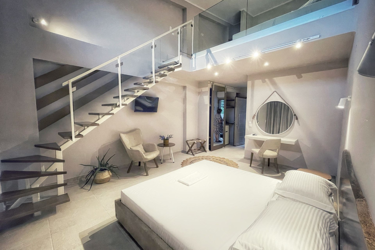 Scarabeo Suites  Villas Parga