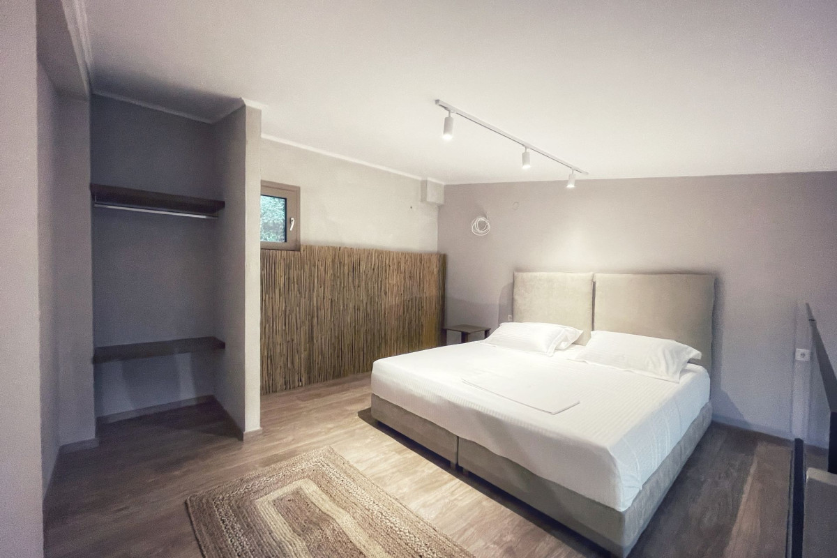 Scarabeo Suites  Villas Parga