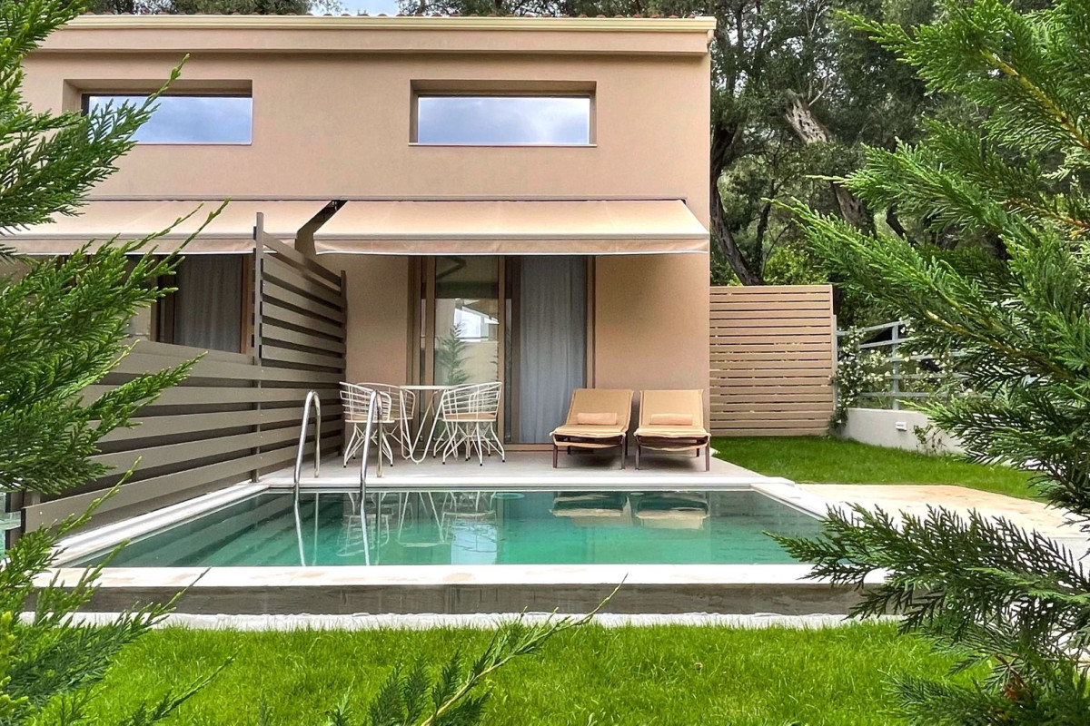 Scarabeo Suites  Villas Parga