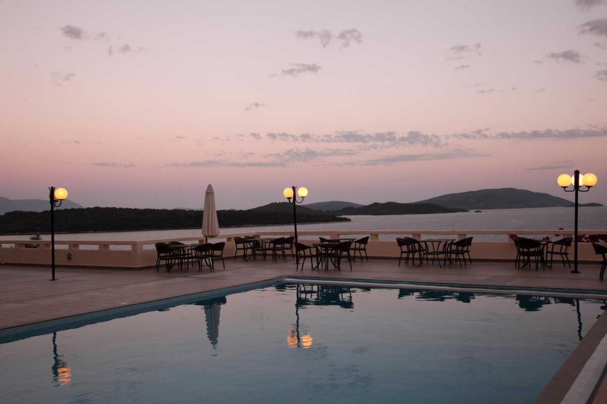 Scorpios Hotel and Apartments