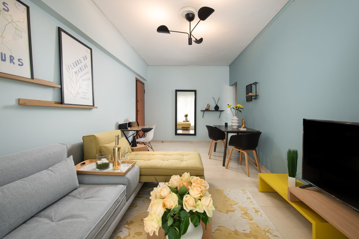 Sea and City Voula Suite