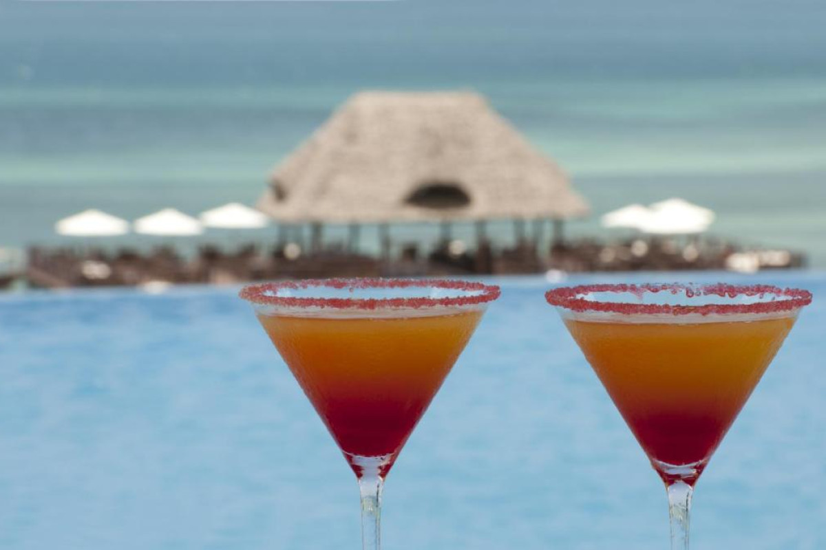 Sea Cliff Resort & Spa
