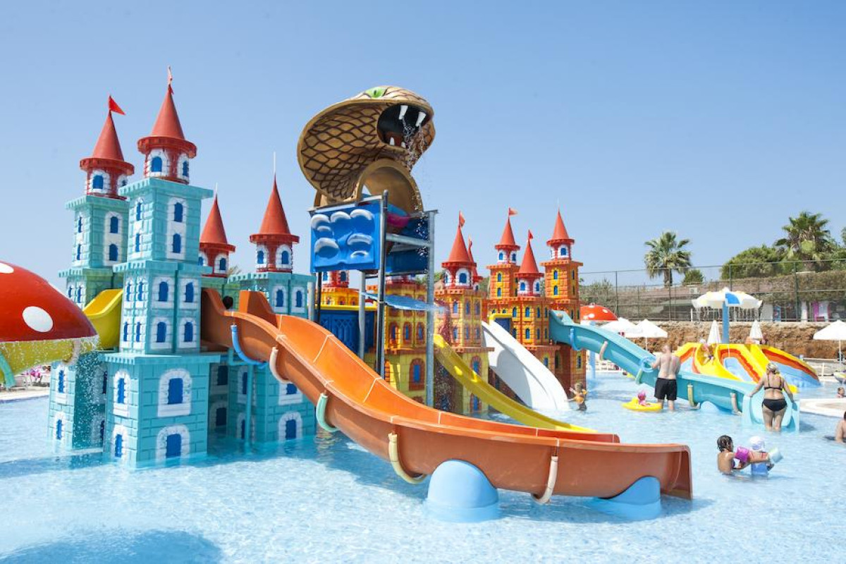 SEADEN SEA PLANET RESORT
