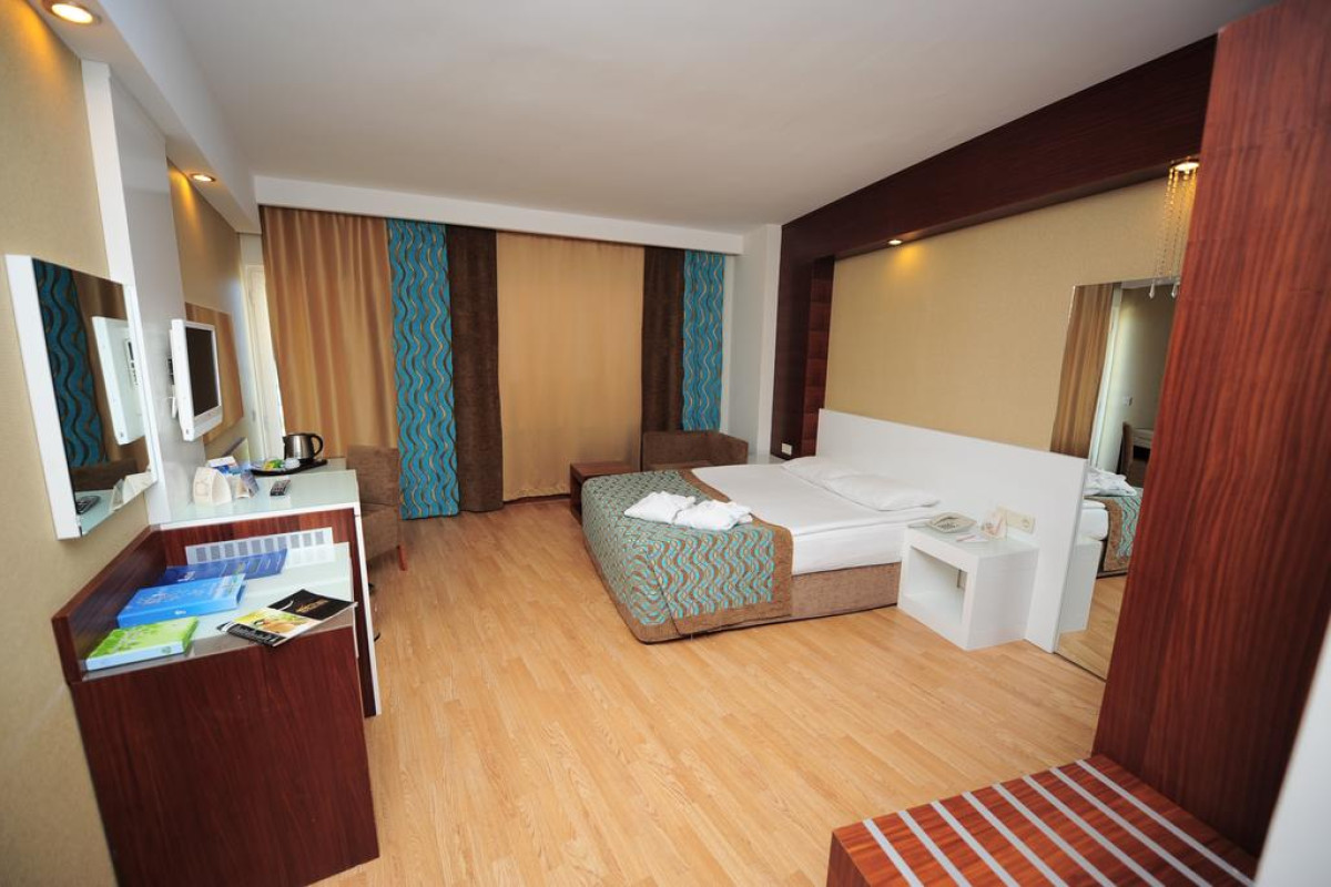 SEADEN SEA WORLD RESORT