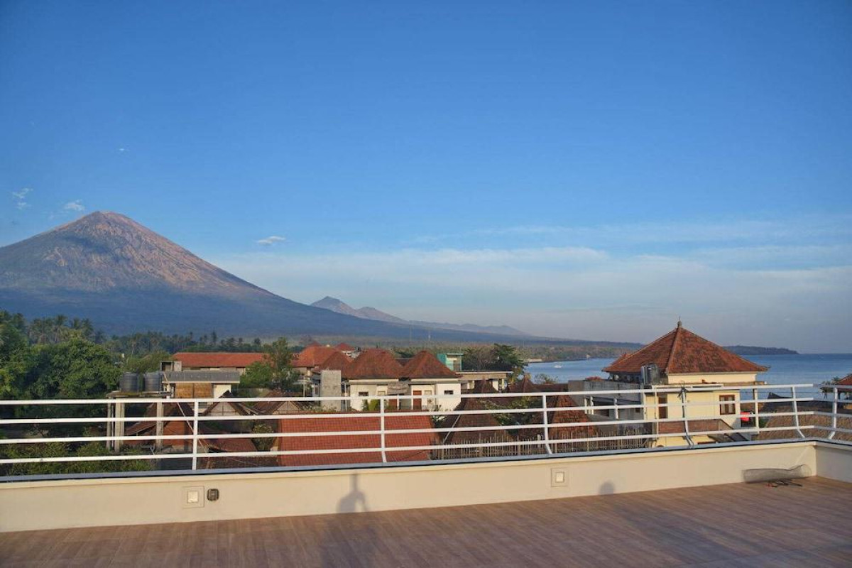 Seamount Hotel