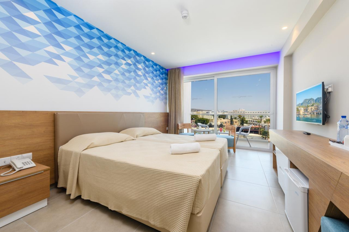 TASIA MARIS SEASONS HOTEL/ ADULTS ONLY