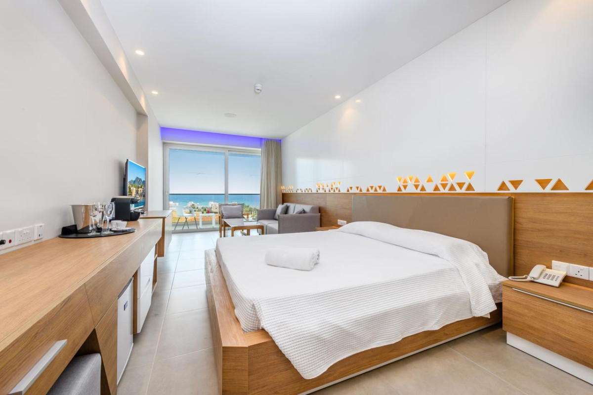 TASIA MARIS SEASONS HOTEL/ ADULTS ONLY