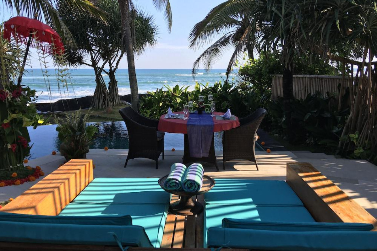 Sejuk Beach Villas