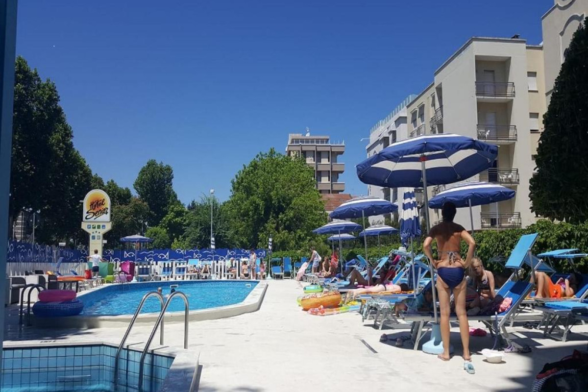 Hotel Senior
