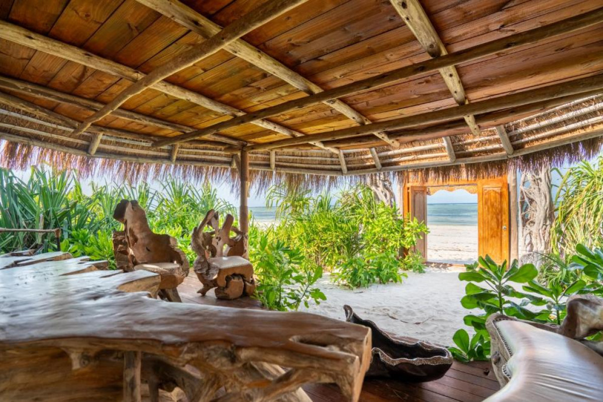 Sensations Eco-Chic Hotel