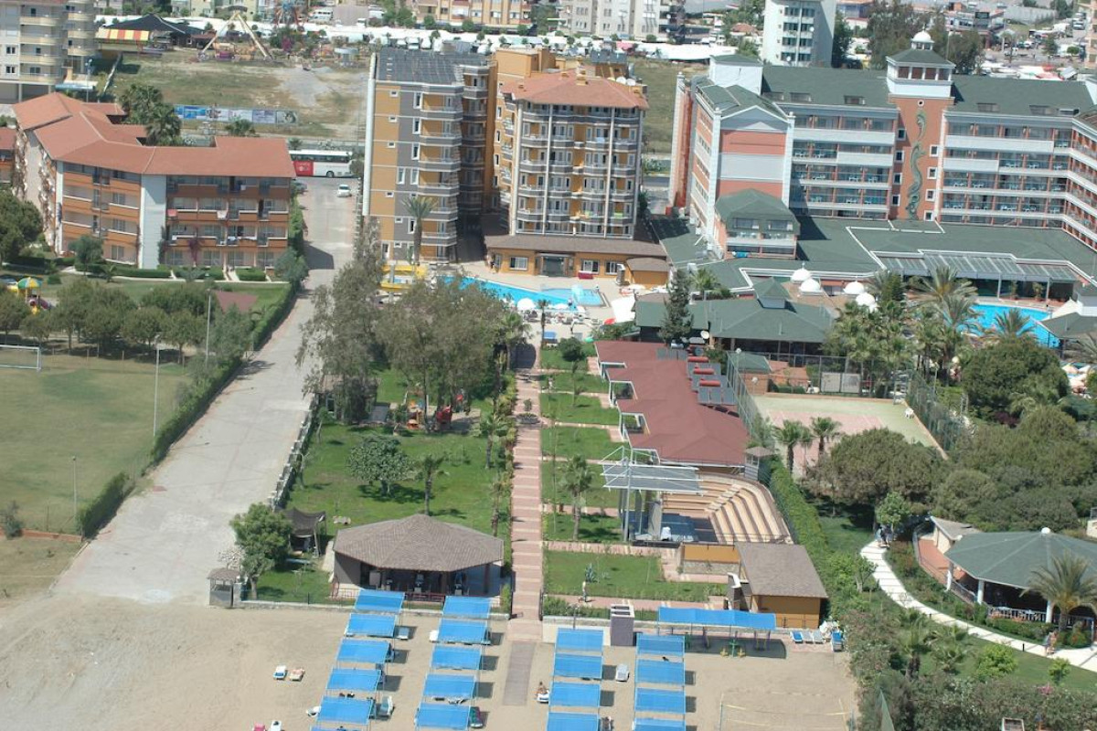 INOVA BEACH HOTEL
