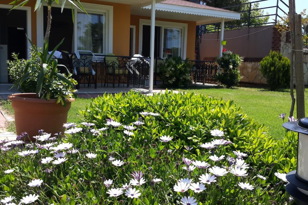 INOVA BEACH HOTEL