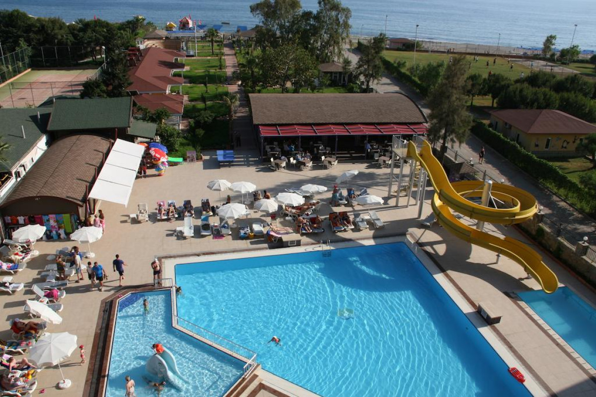 INOVA BEACH HOTEL
