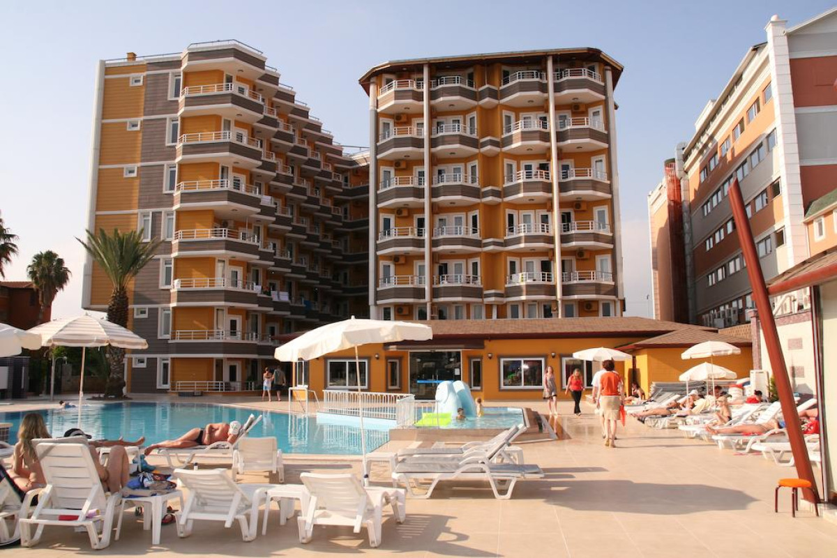 INOVA BEACH HOTEL