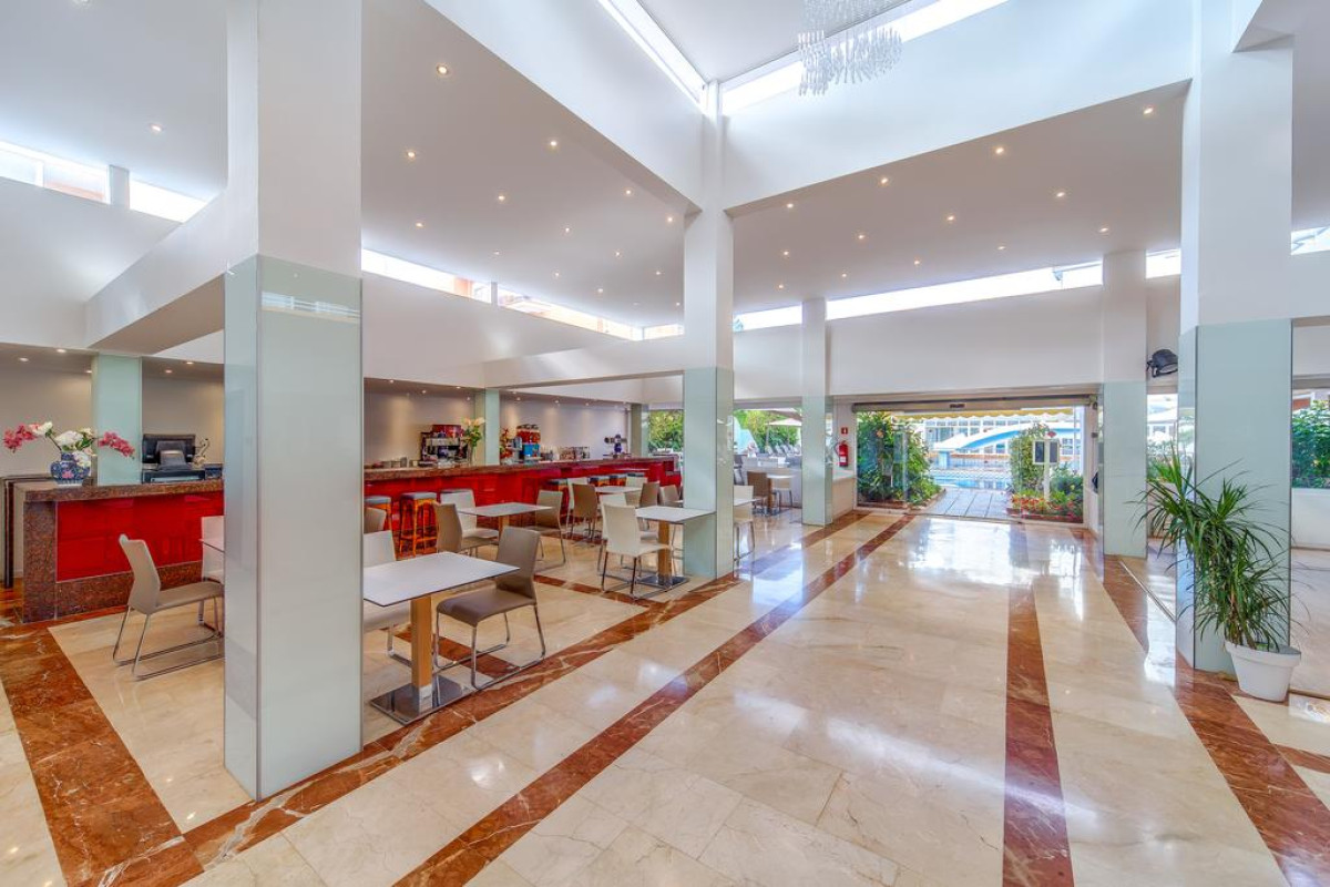 SERAMAR HOTEL & APARTAMENTOS SUNNA PARK