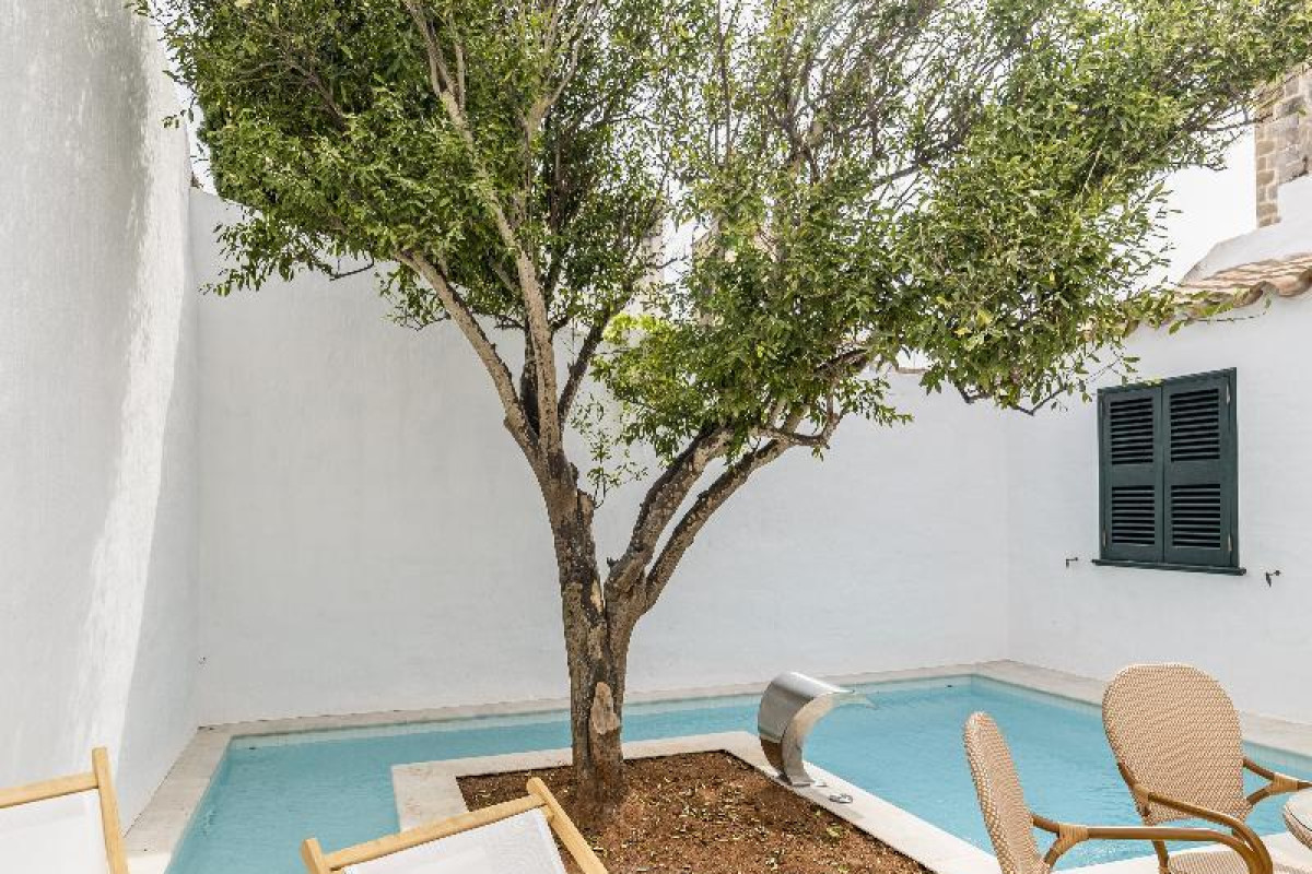 Seranova Luxury Hotel - Adults Only