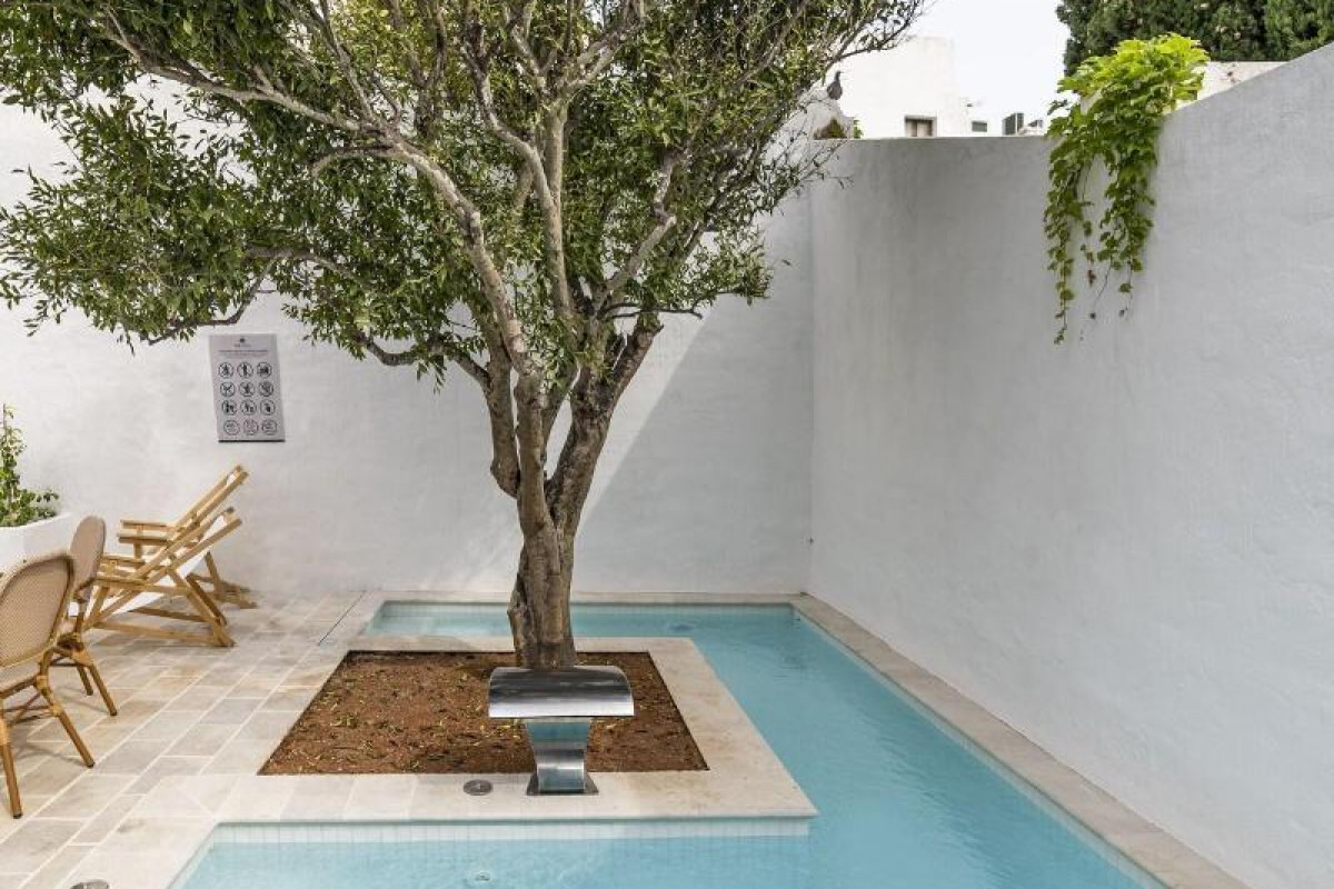 Seranova Luxury Hotel - Adults Only