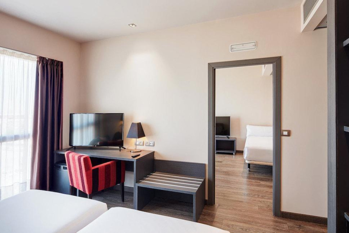 Sercotel Plaza Feria Hotel