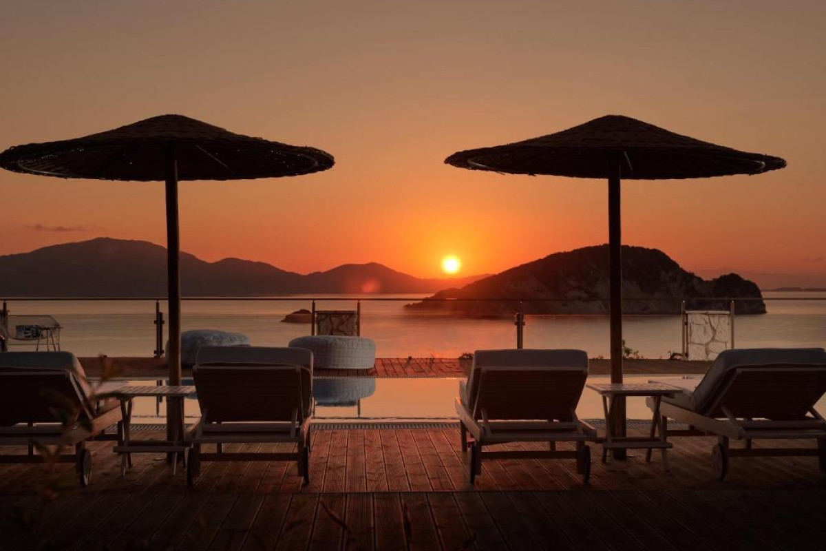 SERENUS LUXURY VILLA