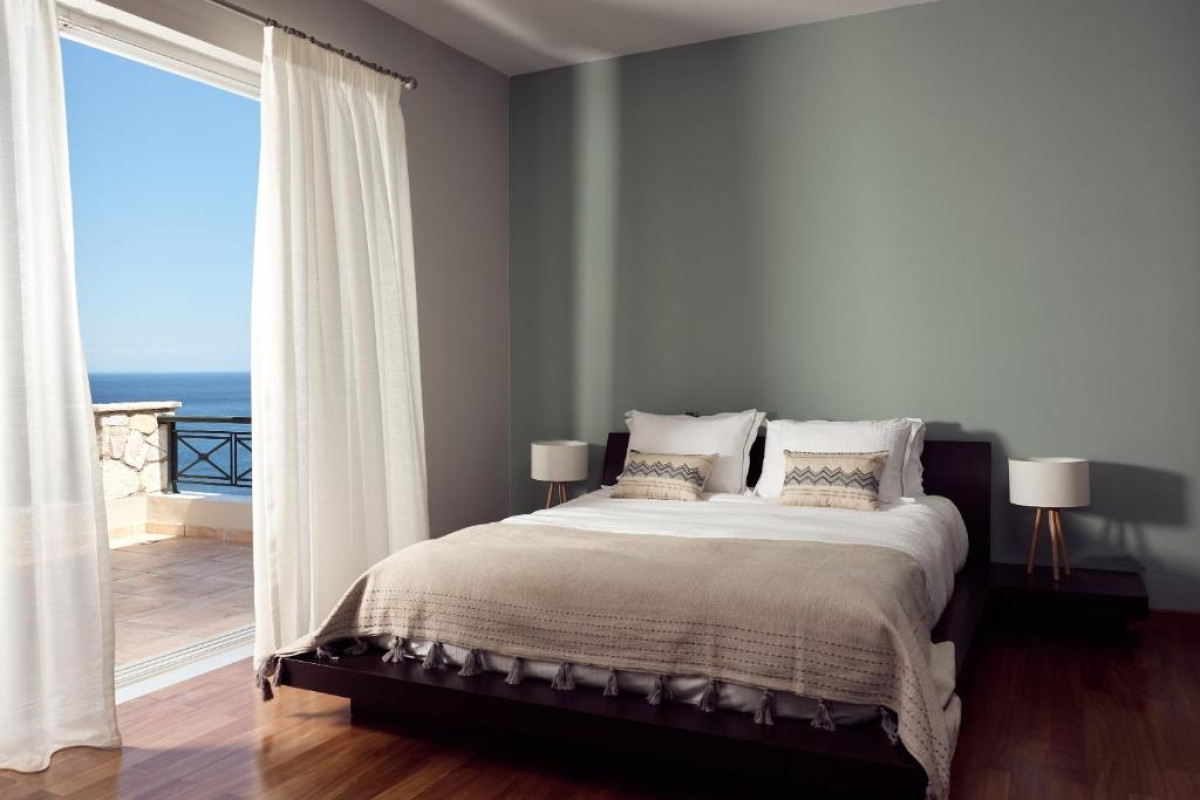 SERENUS LUXURY VILLA