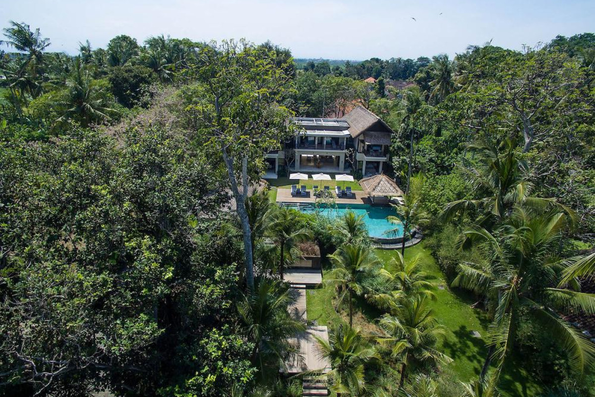 Seseh Beach Villas