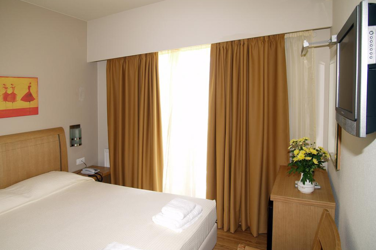 SGOUROS HOTEL