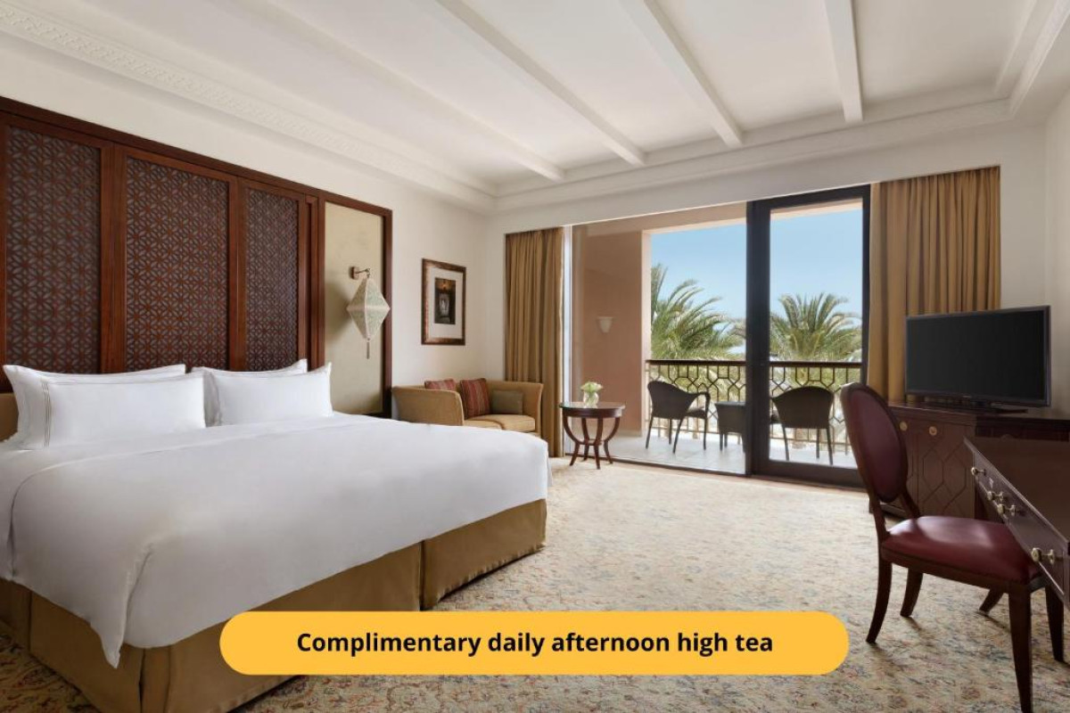 Shangri-La Al Husn Resort & Spa