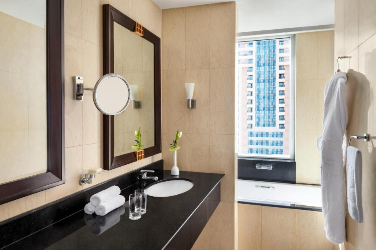 Shangri La Hotel Dubai