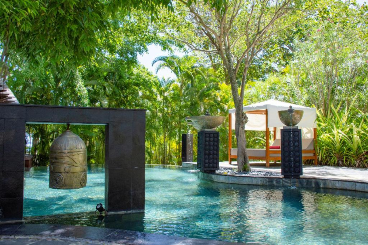 Shanti Maurice Resort and Spa