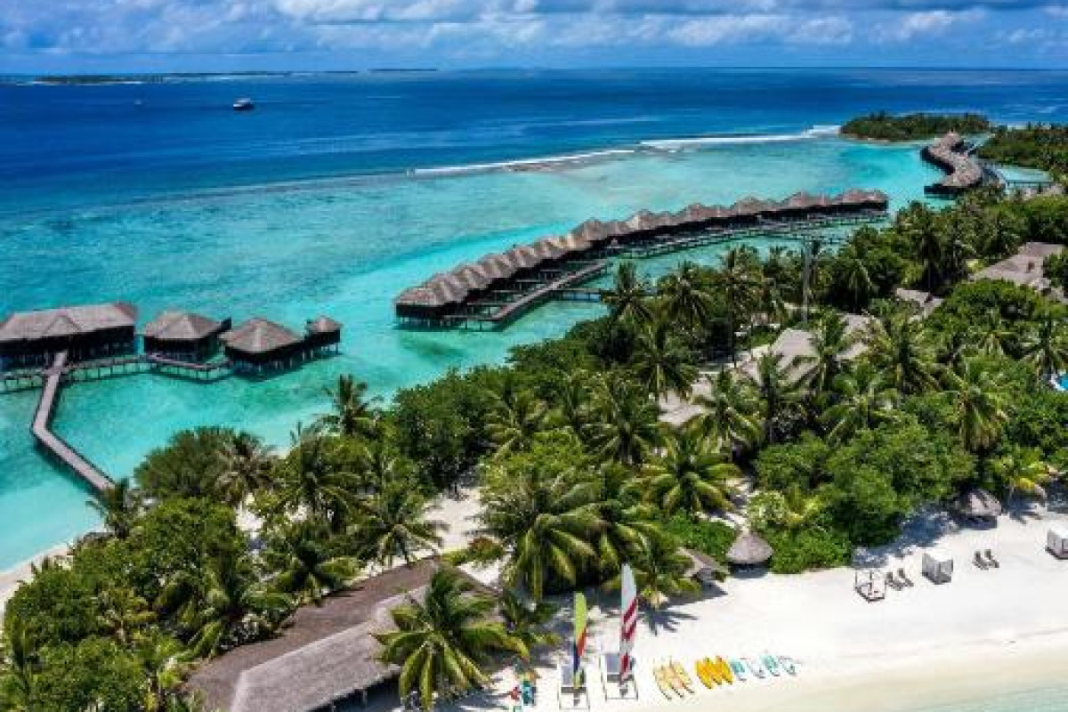 Sheraton Maldives Full Moon Resort & Spa