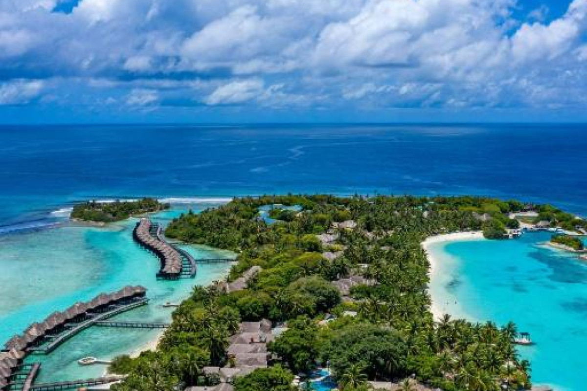 Sheraton Maldives Full Moon Resort & Spa