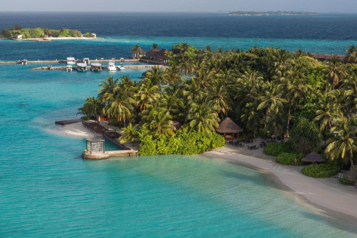 Sheraton Maldives Full Moon Resort & Spa