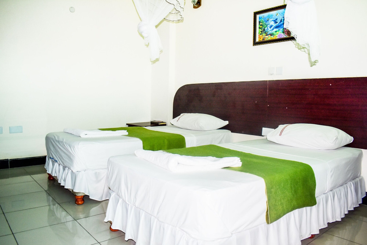 SHERATON REGENCY HOTEL
