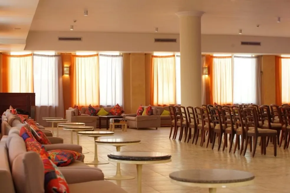 Shoni Bay Resort