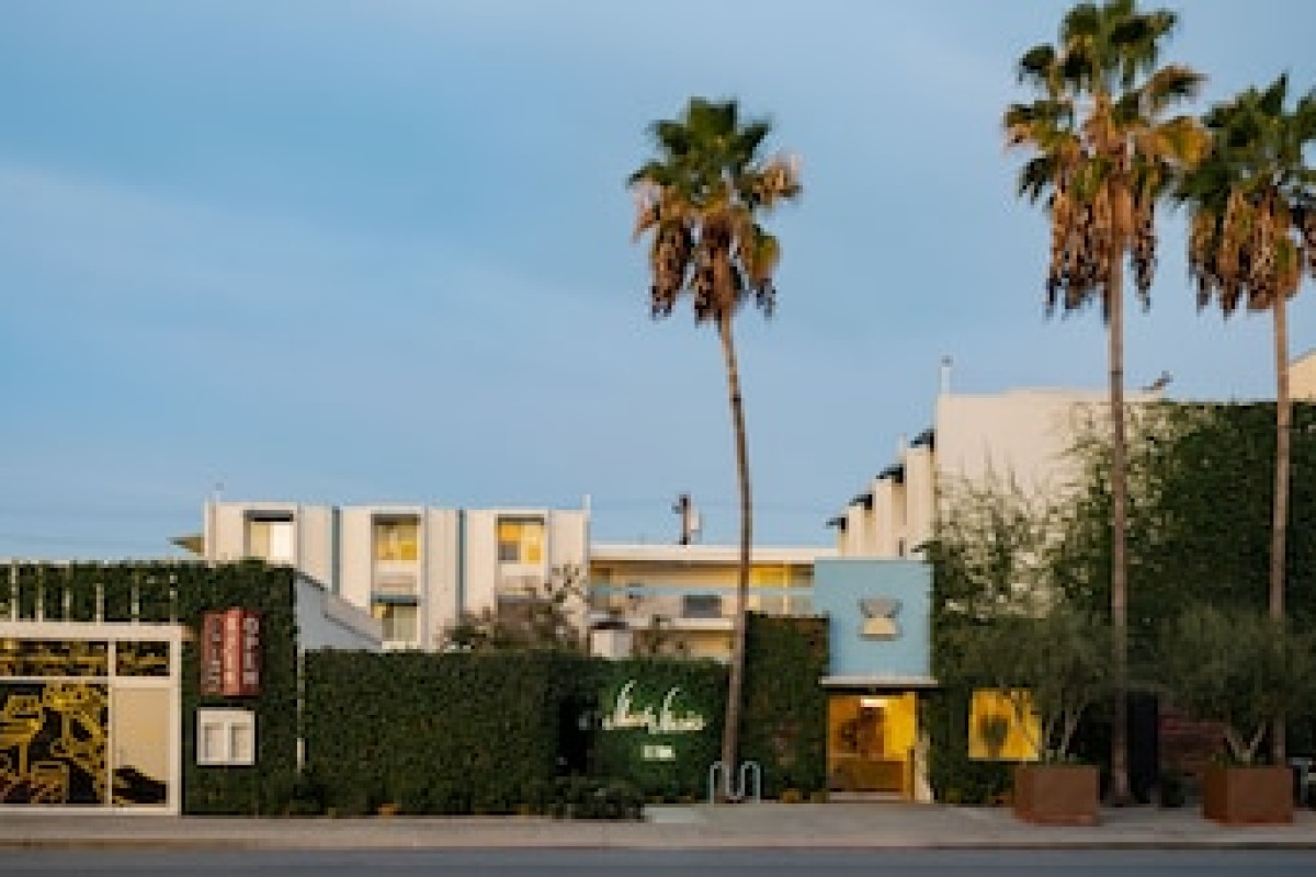 SHORT STORIES HOTEL