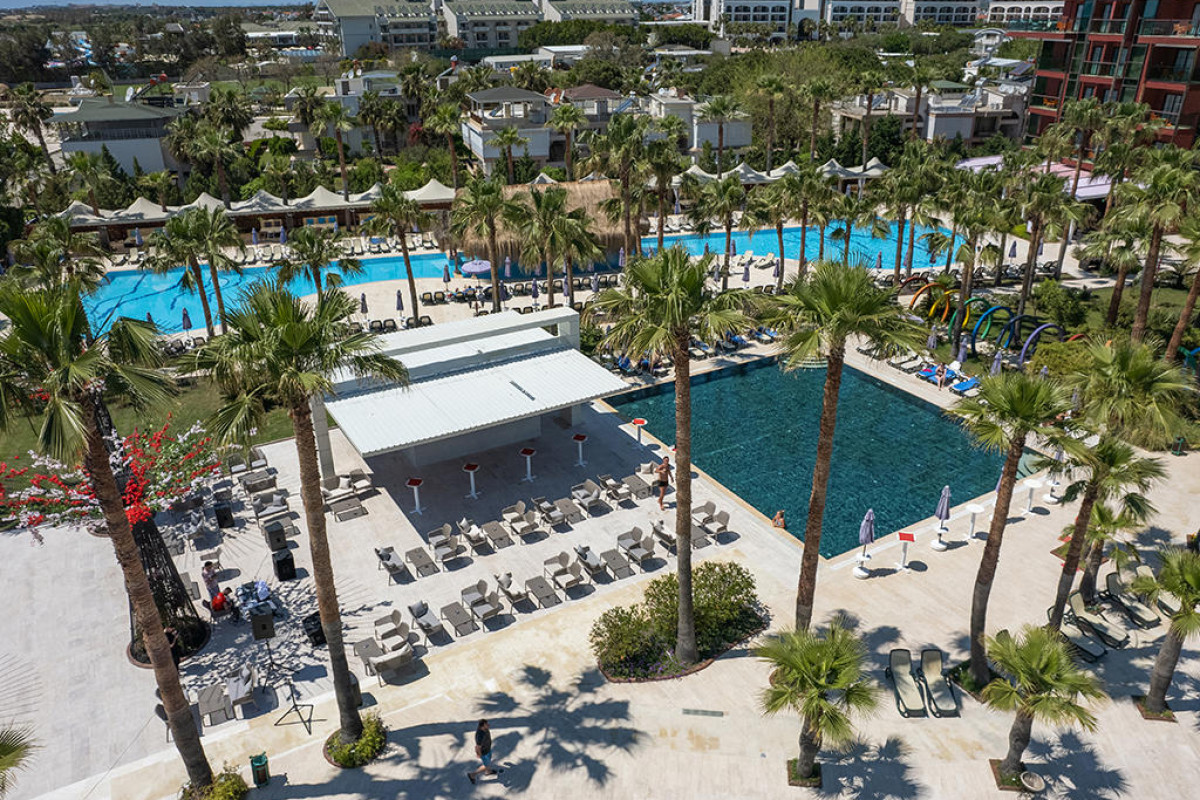 SIAM ELEGANCE HOTELS & SPA WINTER