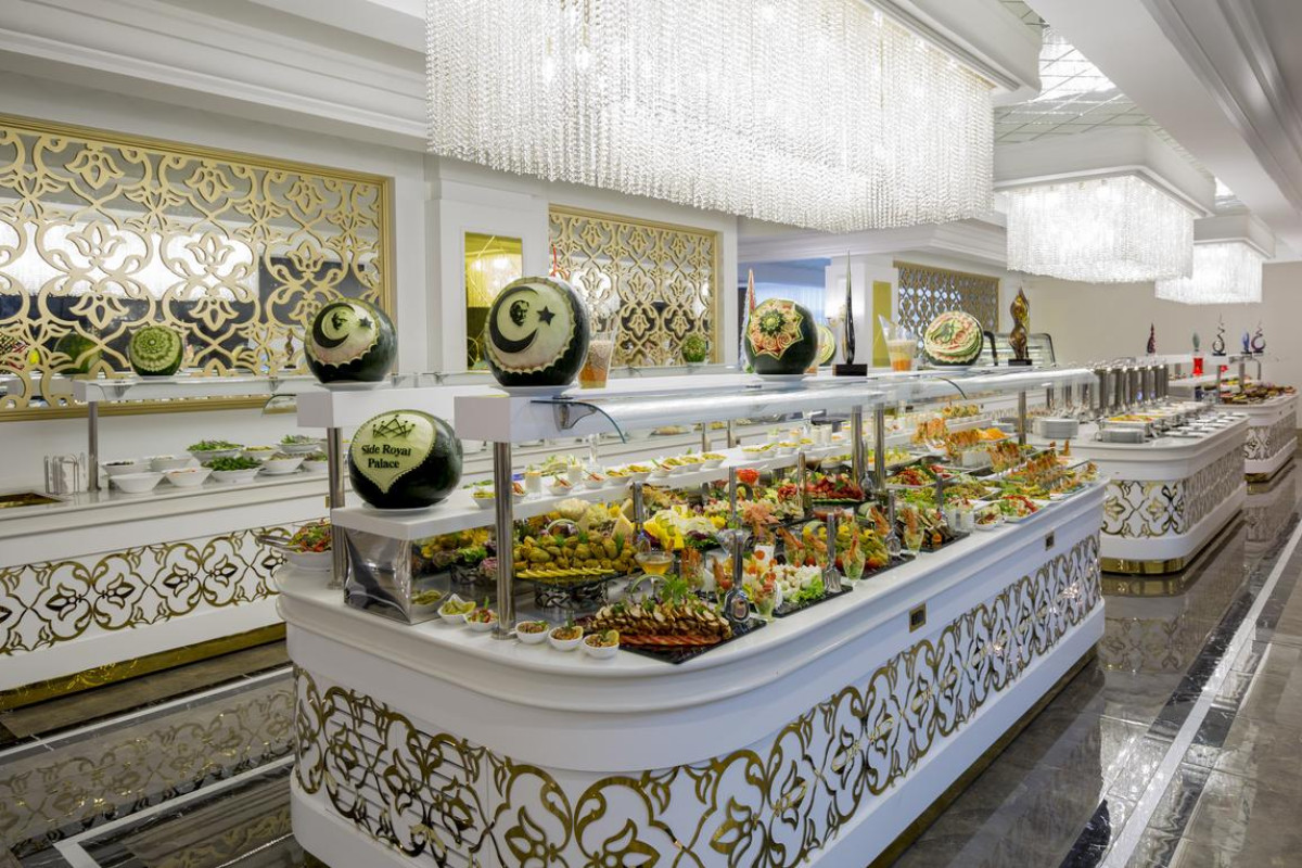 SIDE ROYAL PALACE HOTEL