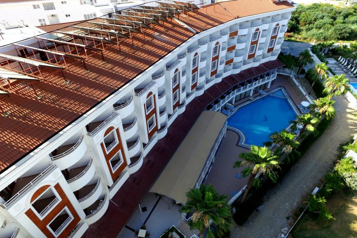 SIDE ROYAL PARADISE