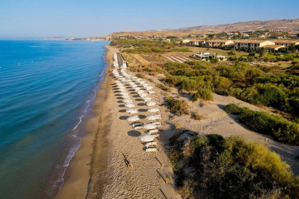 Sikania Eco Resort