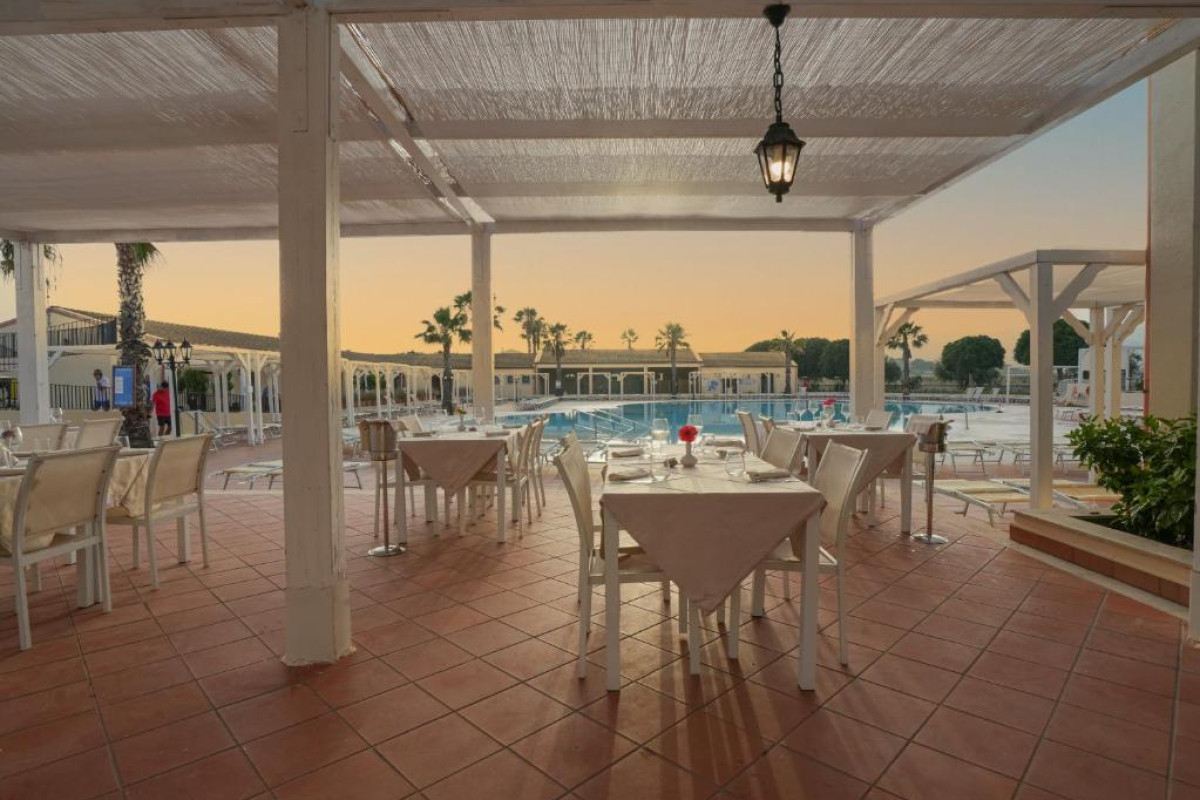 Sikania Eco Resort