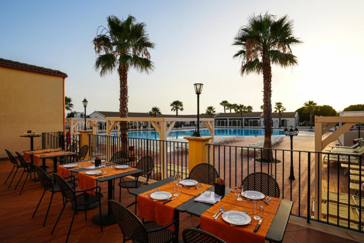 Sikania Eco Resort