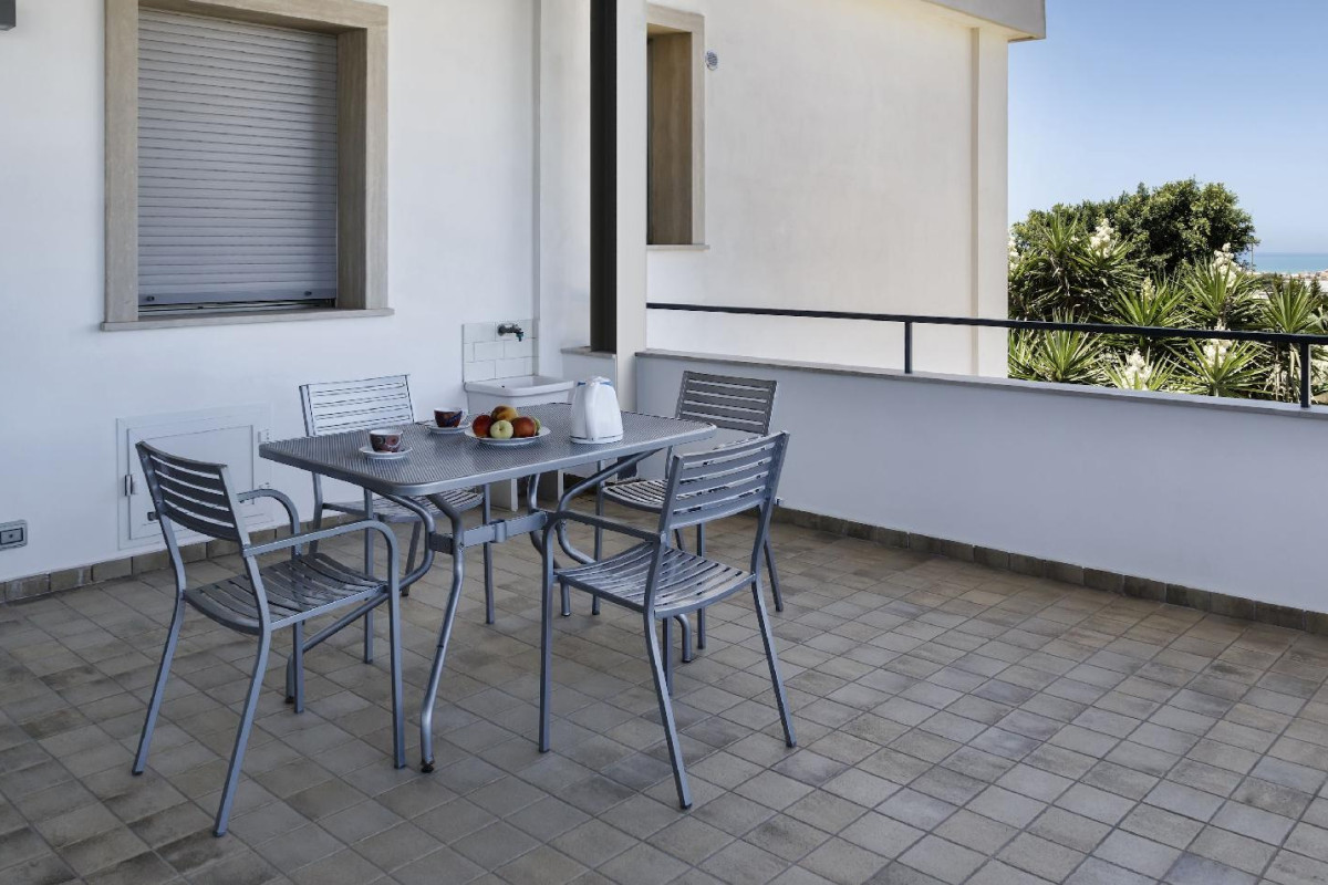 Sikelika - Residence Sul Mare